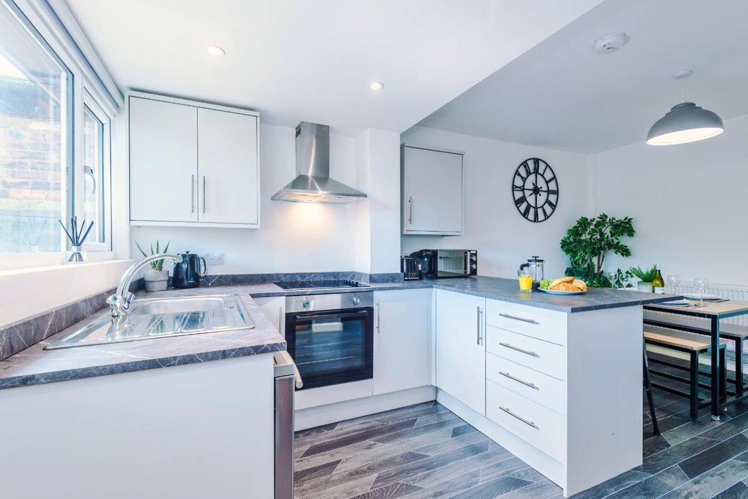 Manchester - Terraced Cottage Экстерьер фото